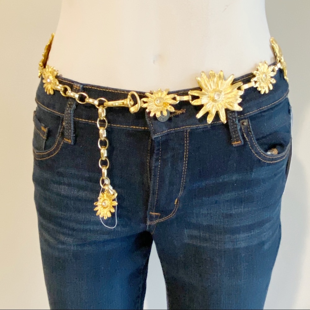 Express Gold Flower Belt